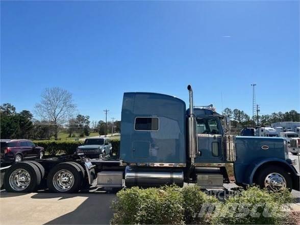 Peterbilt 389 Muut koneet