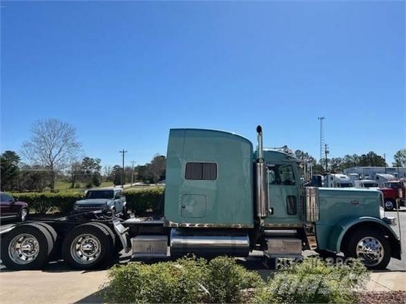 Peterbilt 389 Muut koneet