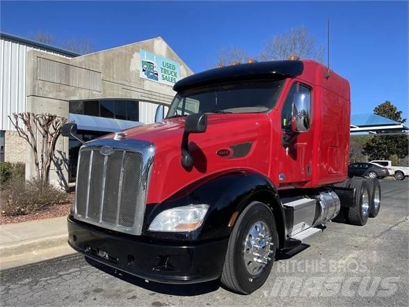 Peterbilt 587 Vetopöytäautot
