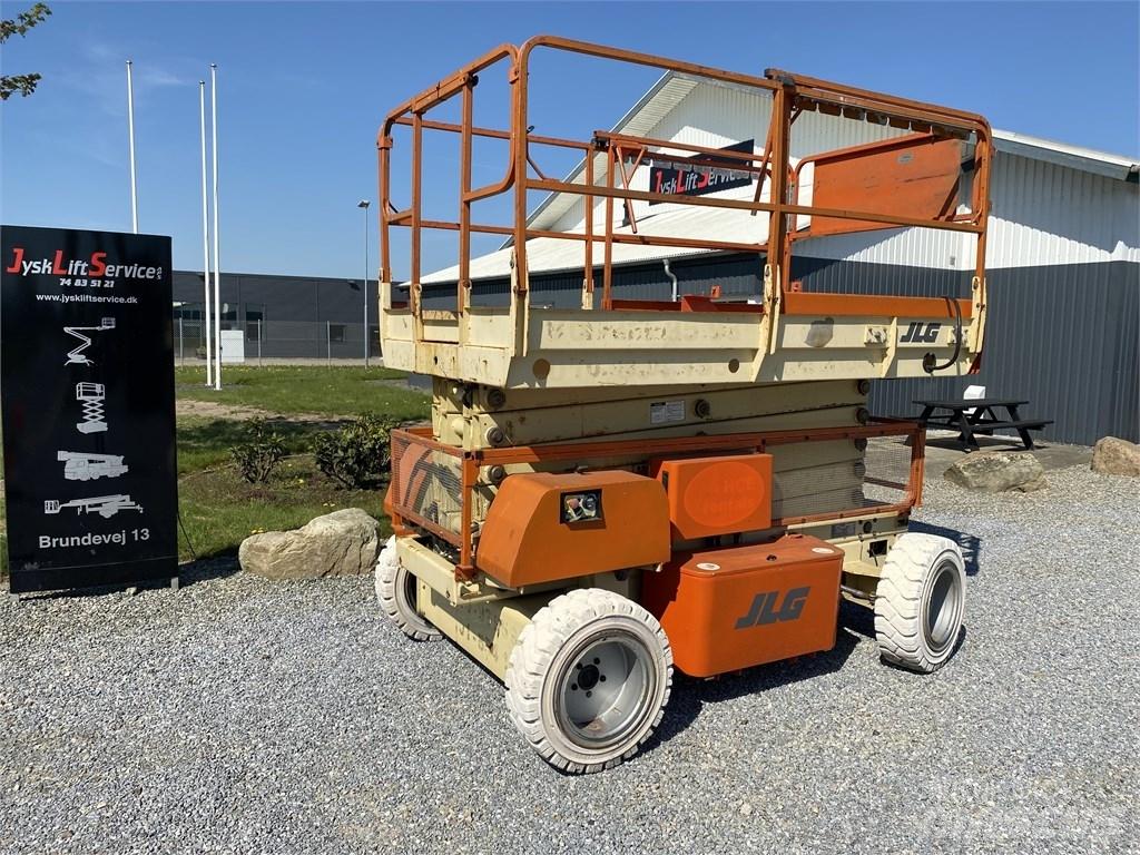 JLG 3969 E Saksilavat