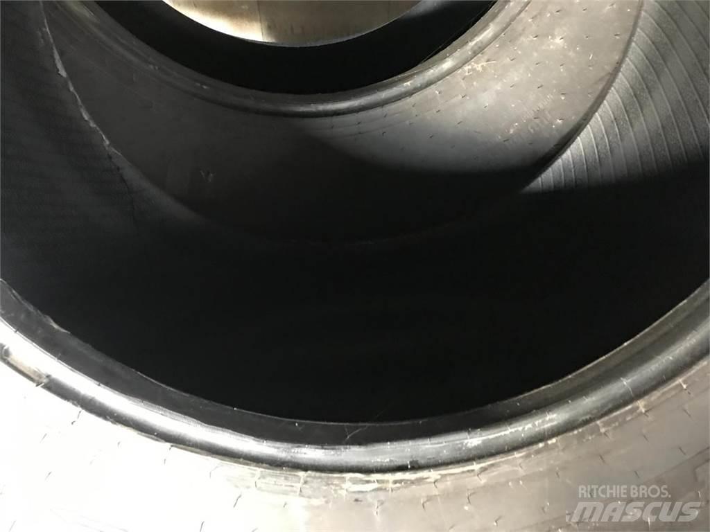 BKT 650/85R42 IF Renkaat ja vanteet