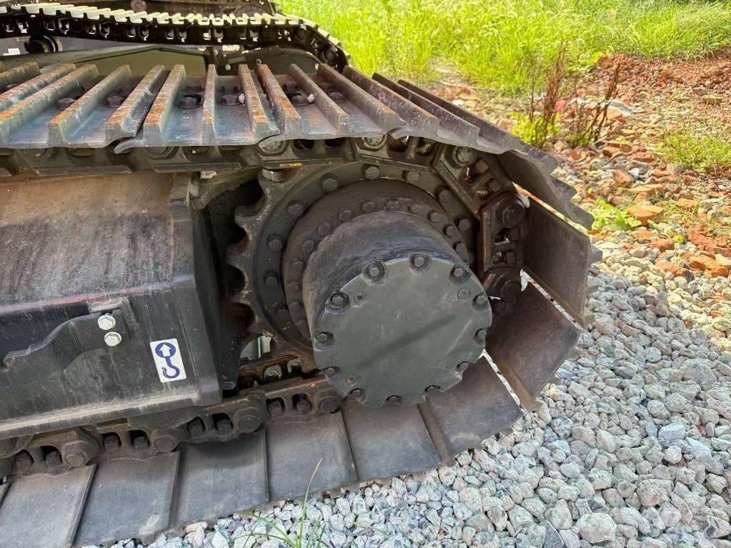 Hitachi ZX 210 Telakaivukoneet