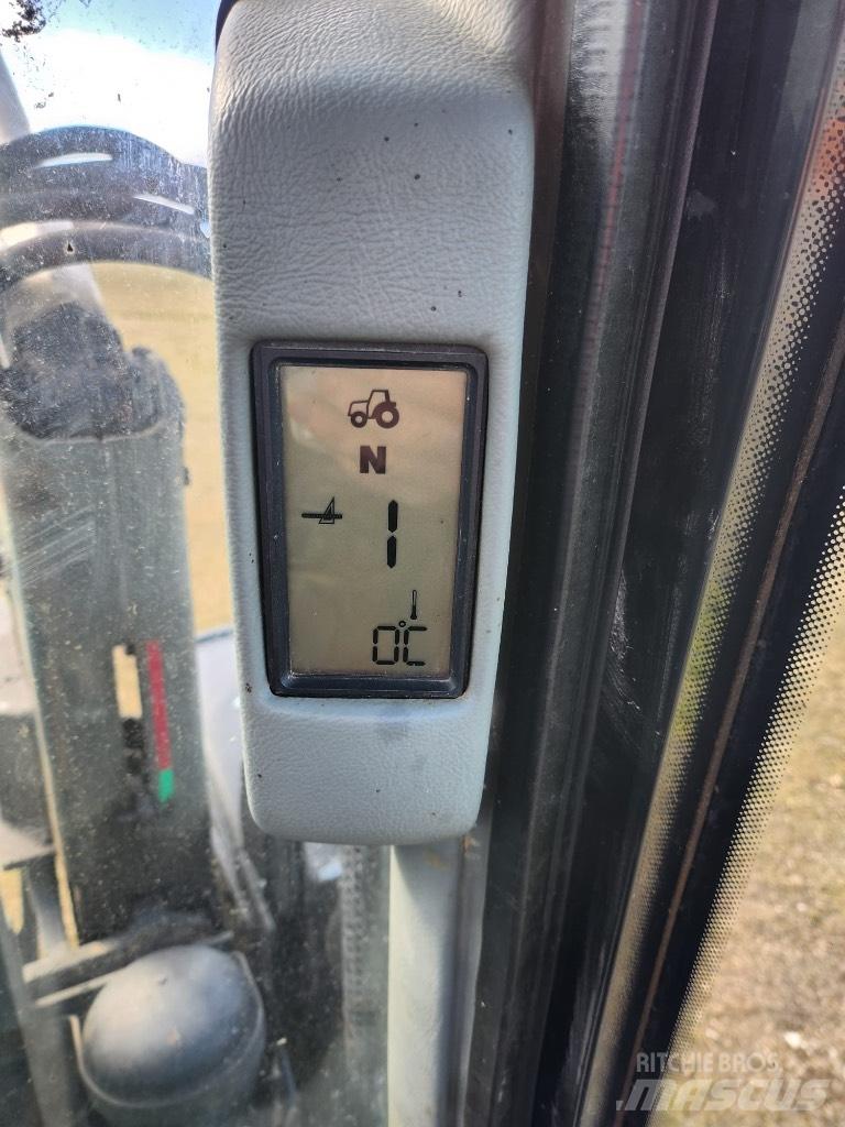 Valtra 6250 Traktorit