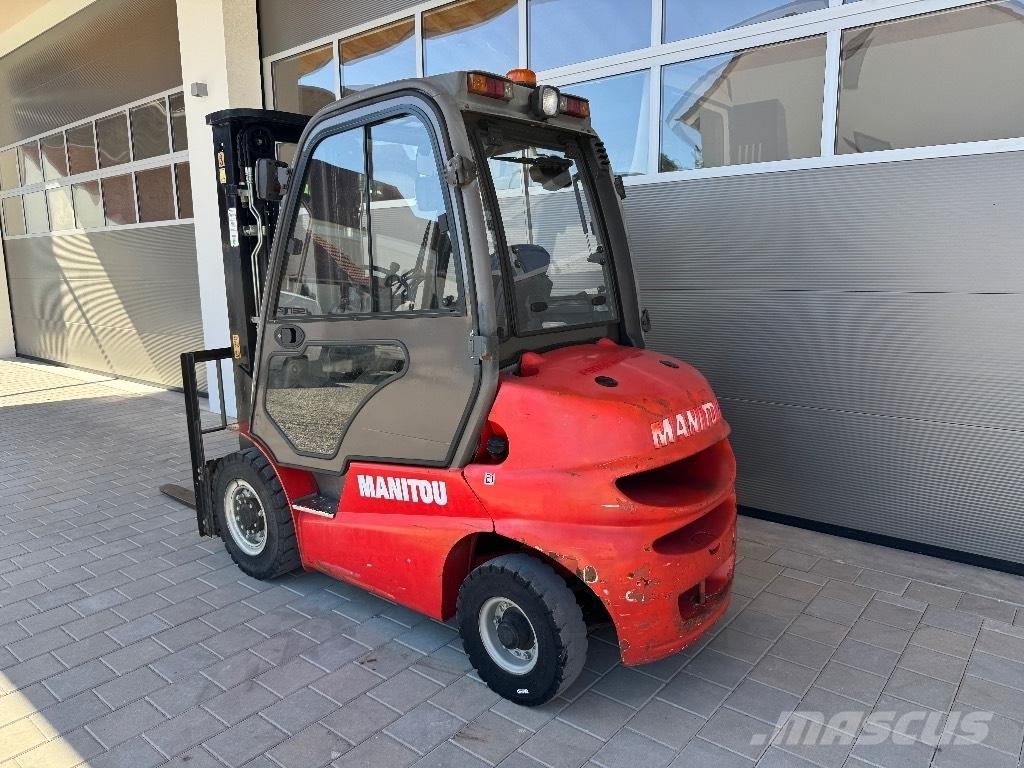 Manitou MI 25 Dieseltrukit