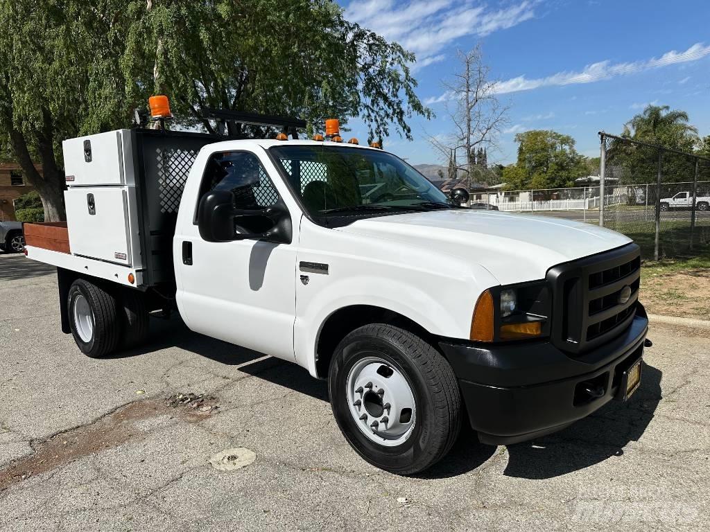 Ford F 350 Lava-autot