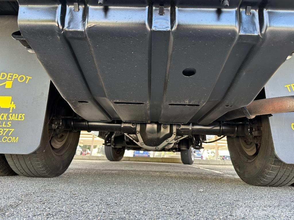 Ford F 350 Lava-autot
