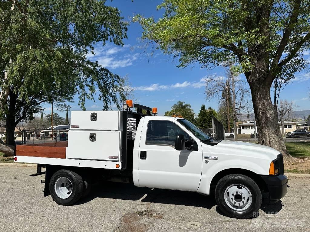 Ford F 350 Lava-autot