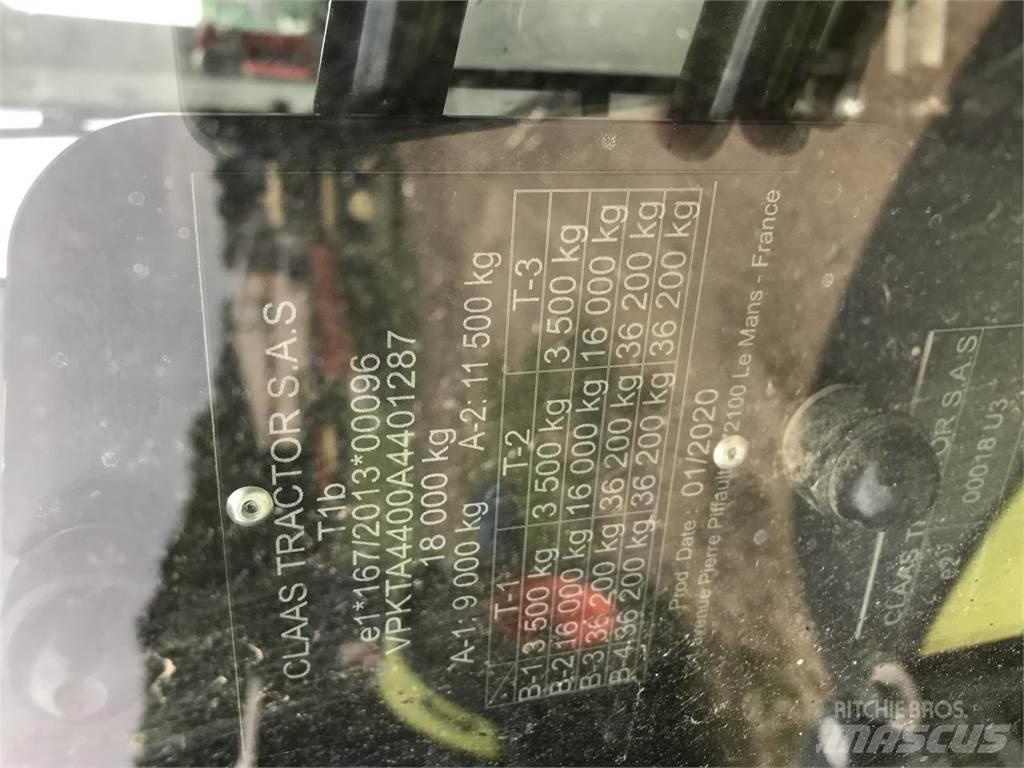 CLAAS Axion 920 Traktorit