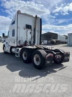 Kenworth T680 Vetopöytäautot