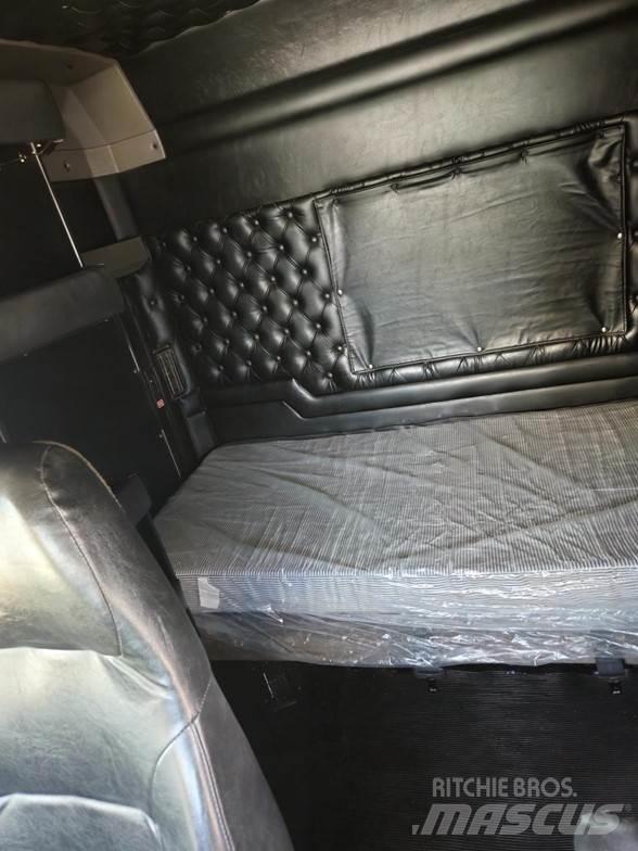Kenworth W900 Vetopöytäautot