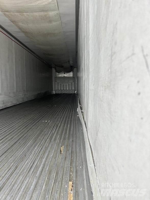 Utility 3000R Kylmä-/Lämpökoripuoliperävaunut