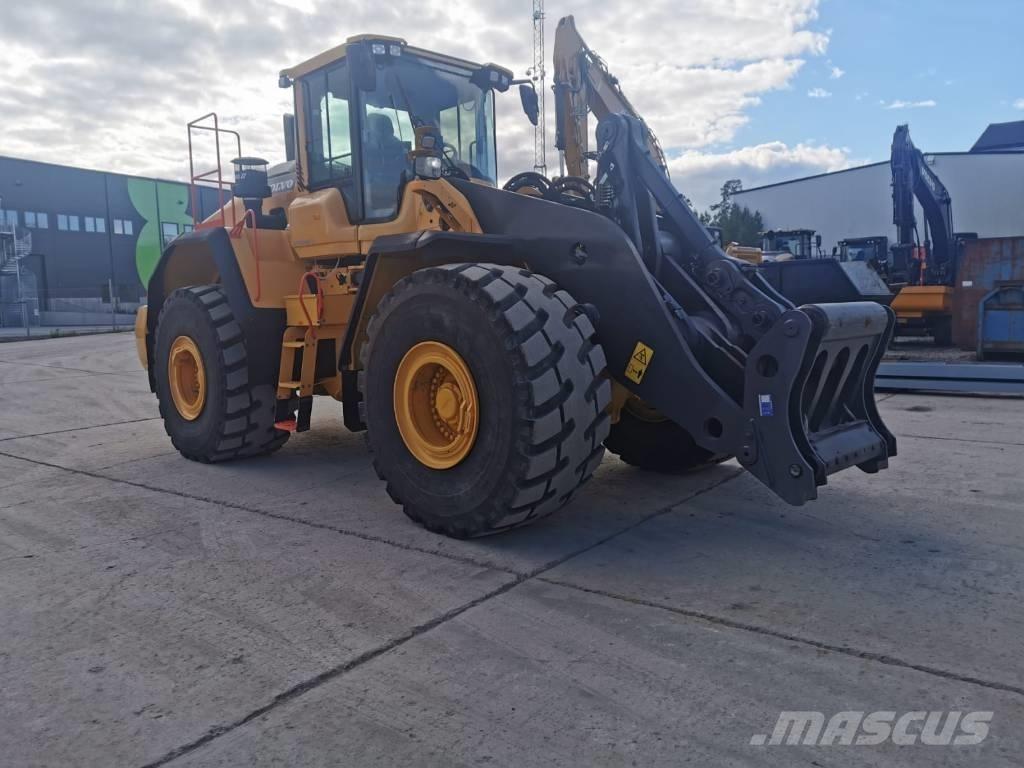 Volvo L 220 H Pyöräkuormaajat