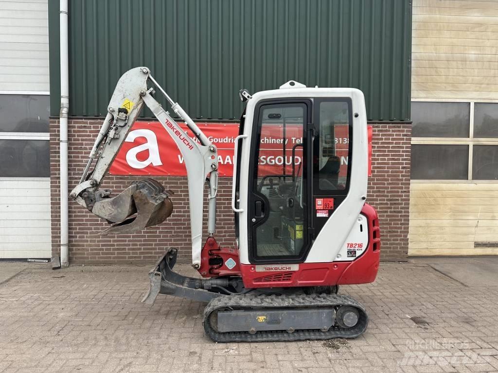 Takeuchi TB216 Minikaivukoneet < 7t