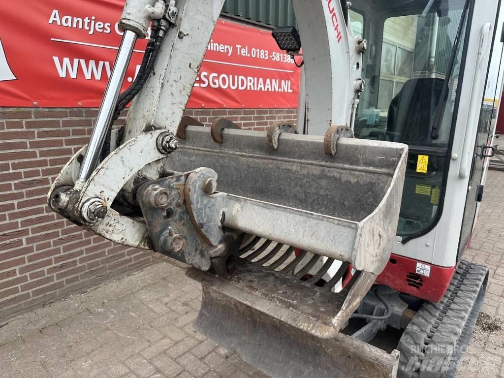 Takeuchi TB216 Minikaivukoneet < 7t