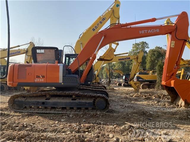 Hitachi ZX250 Telakaivukoneet