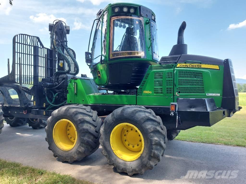 John Deere 1110G Kuormatraktorit