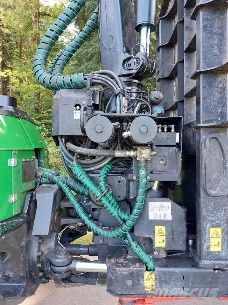 John Deere 1110G Kuormatraktorit