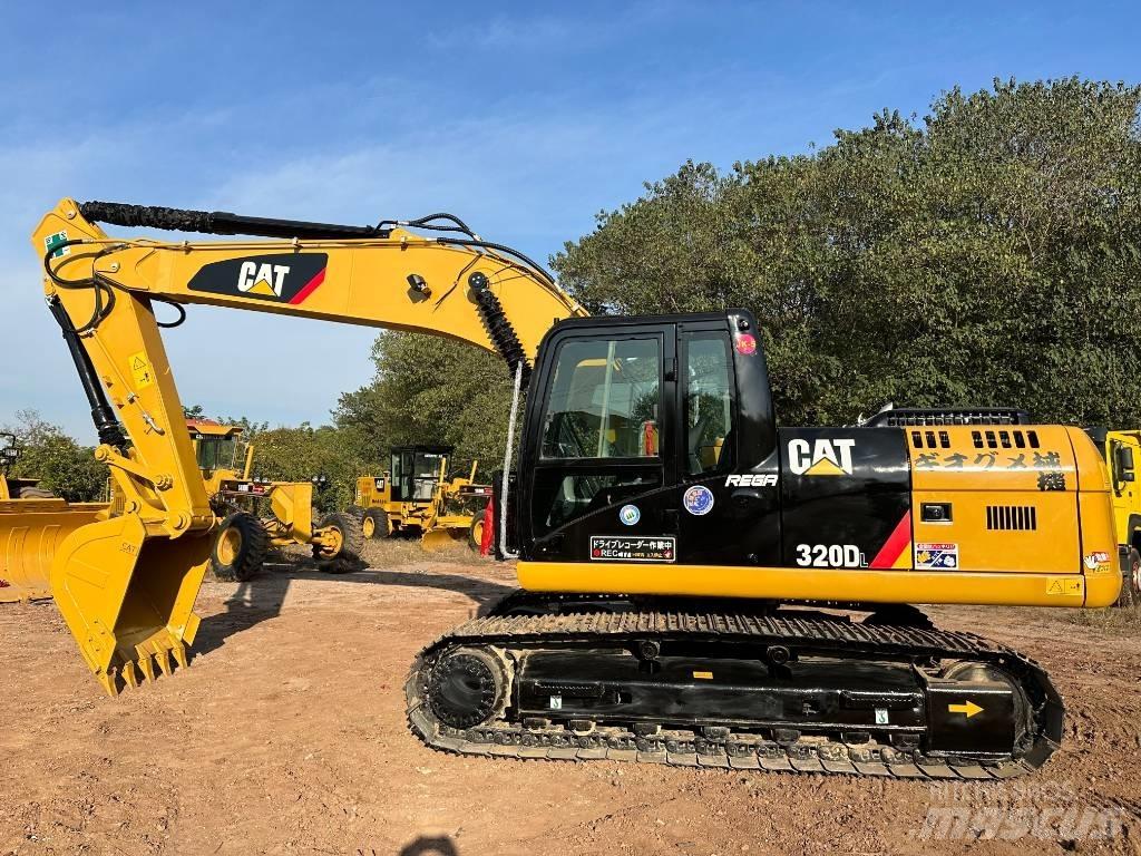 CAT 320 D Telakaivukoneet
