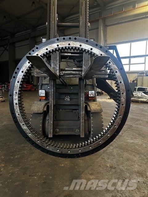 CAT M 316 BEARING Alusta ja jousitus