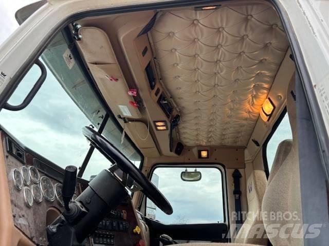 Western Star W 4700 Muut kuorma-autot