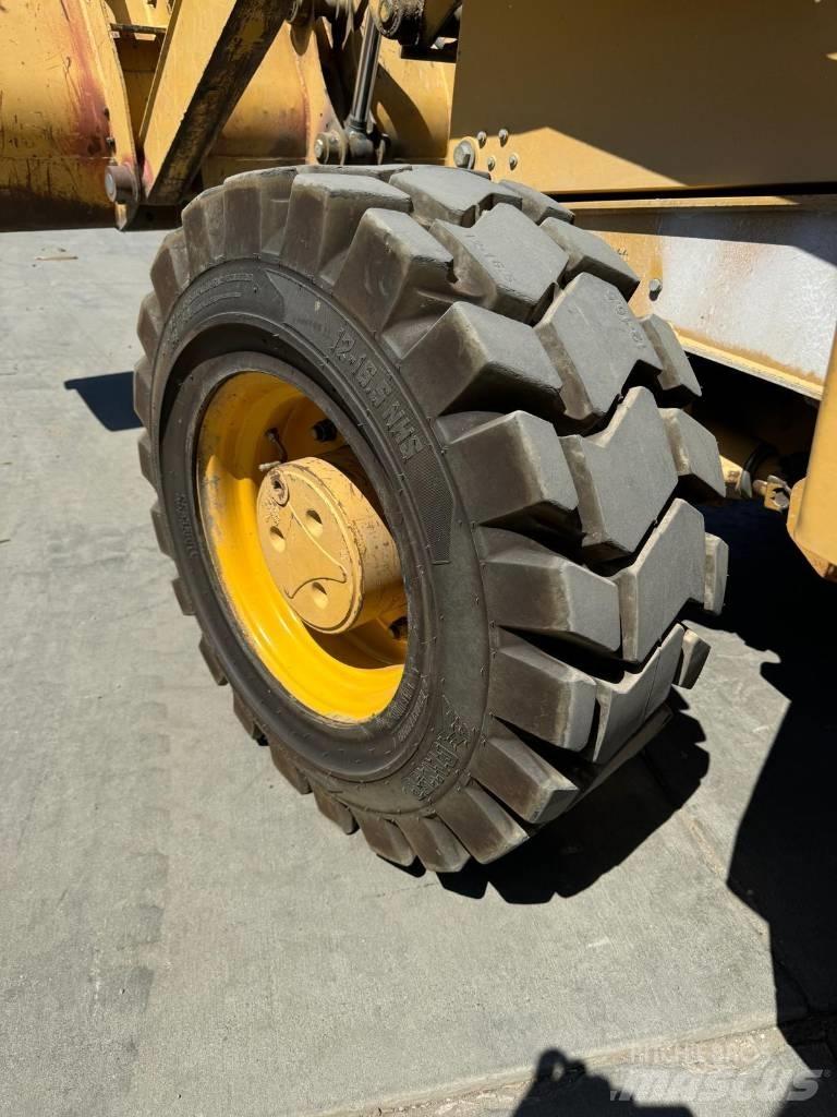 John Deere 310 G Kaivurikuormaajat