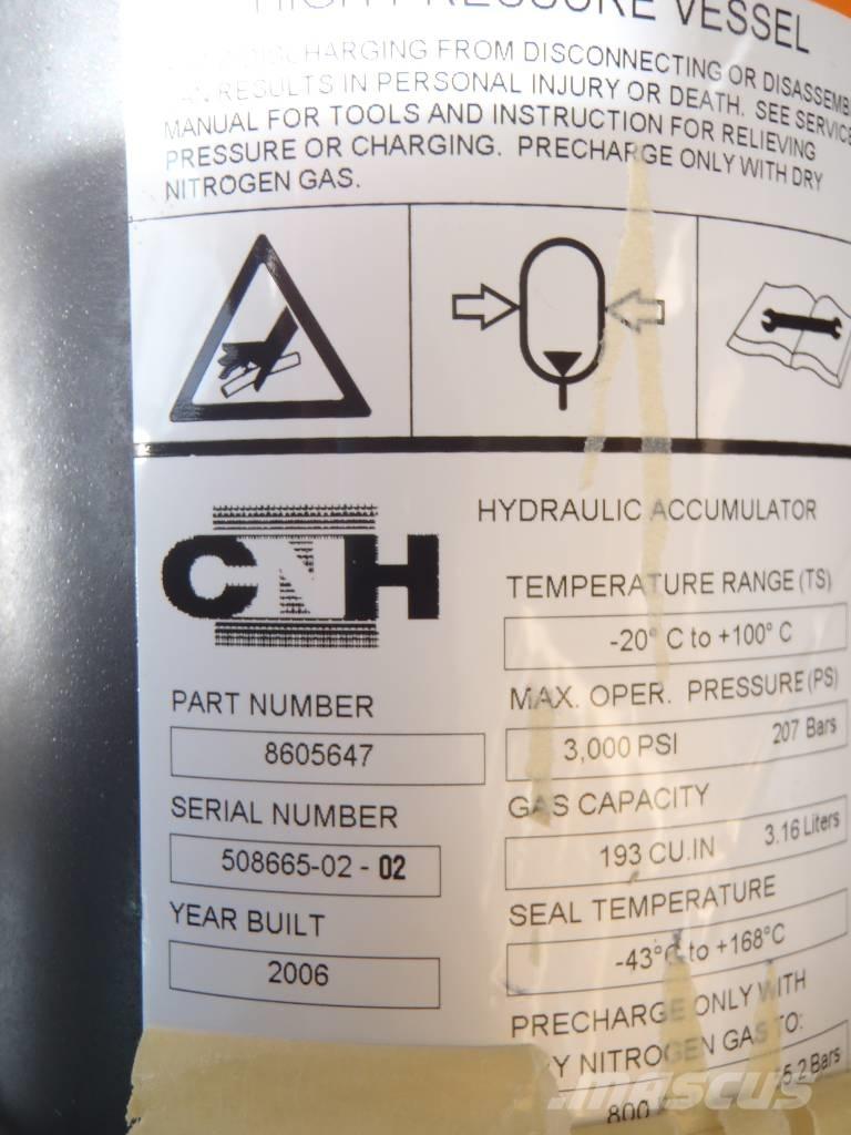CASE Accumulator Jarrut