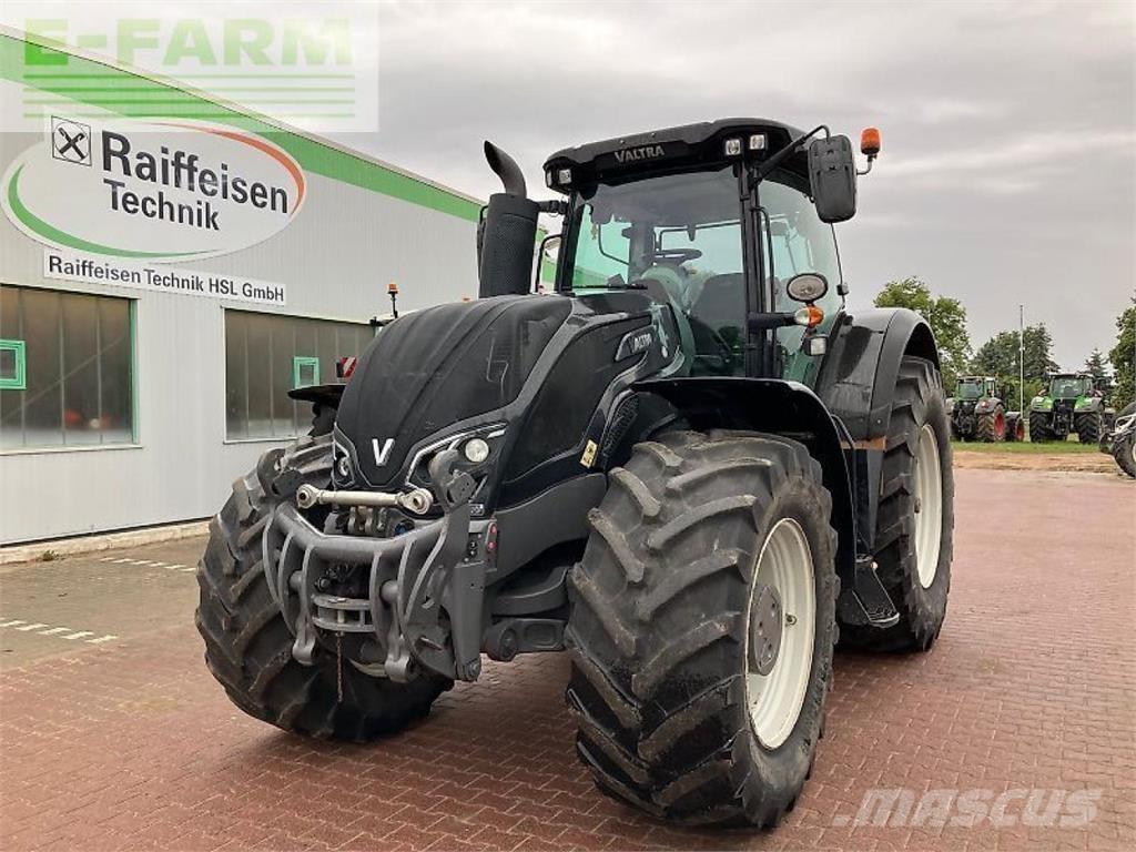Valtra s 394 Traktorit