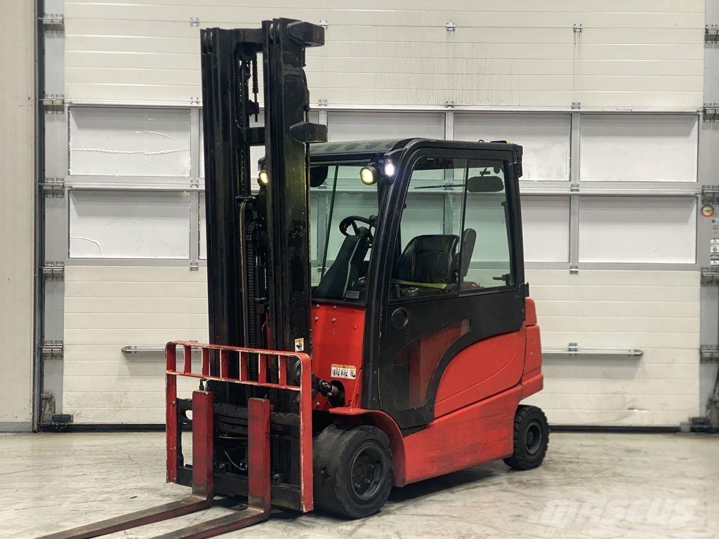 Hyster J3.0XN Sähkötrukit