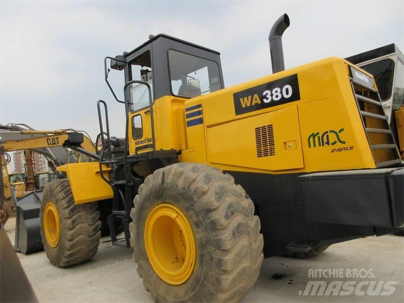 Komatsu WA 380-3 Pyöräkuormaajat