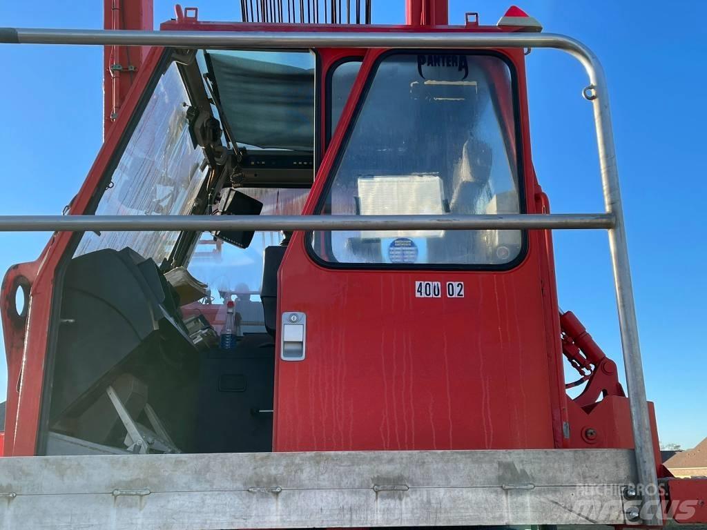 Liebherr LR 1350 Tela-alustaiset nosturit