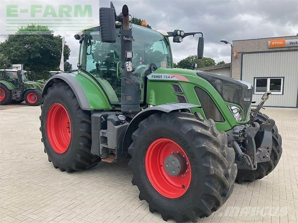 Fendt 724 vario s4 Traktorit