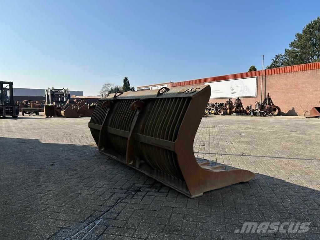  Onbekend UH-2700 Kauhat