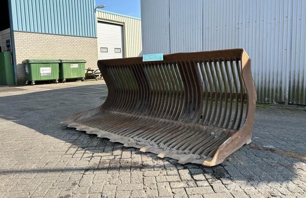  Onbekend UH-2700 Kauhat