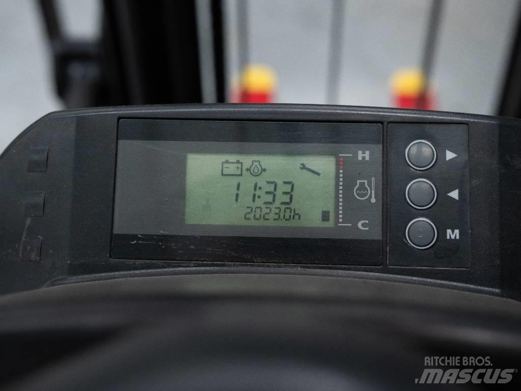 Hyster H2.5XT Nestekaasutrukit