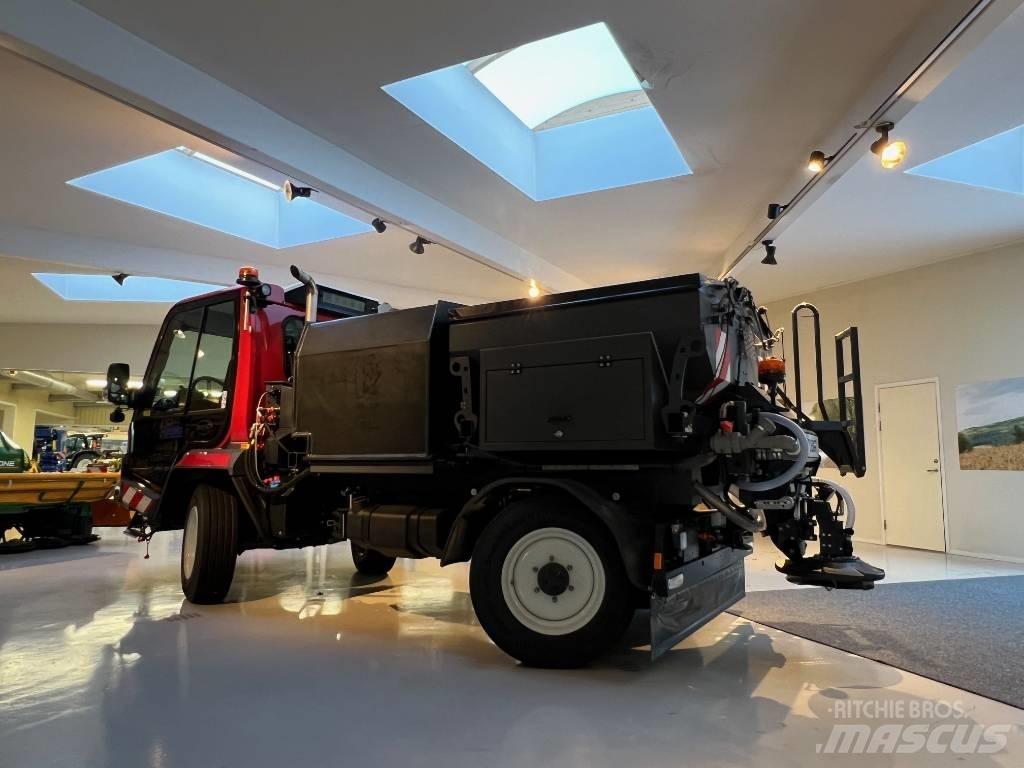 Lindner Unitrac 122 Traktorit