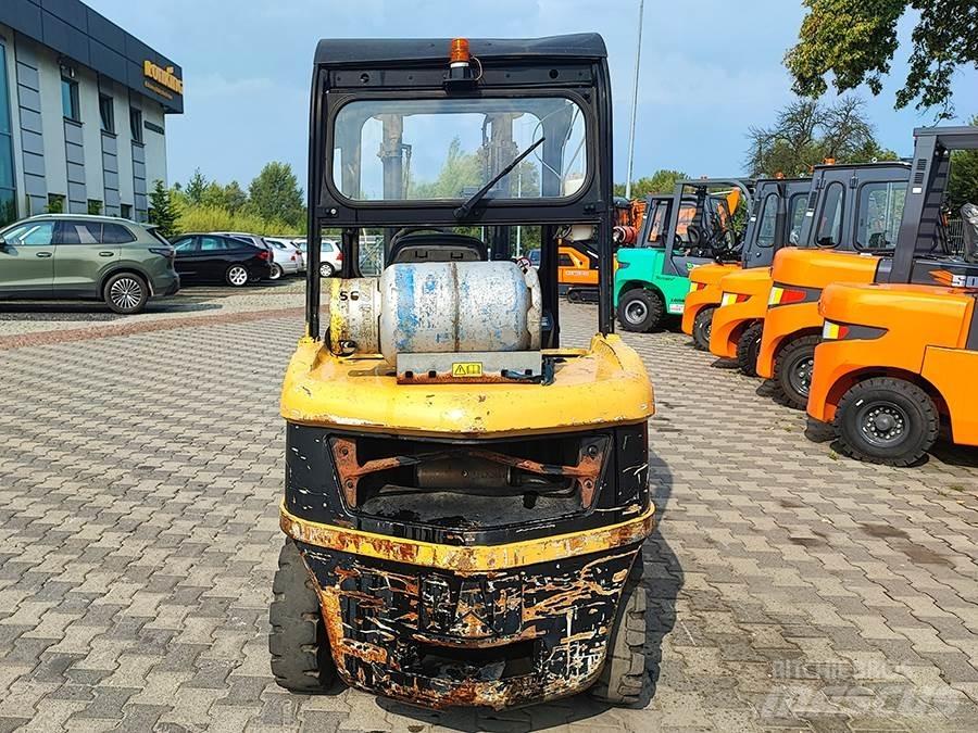 CAT GP30N Nestekaasutrukit