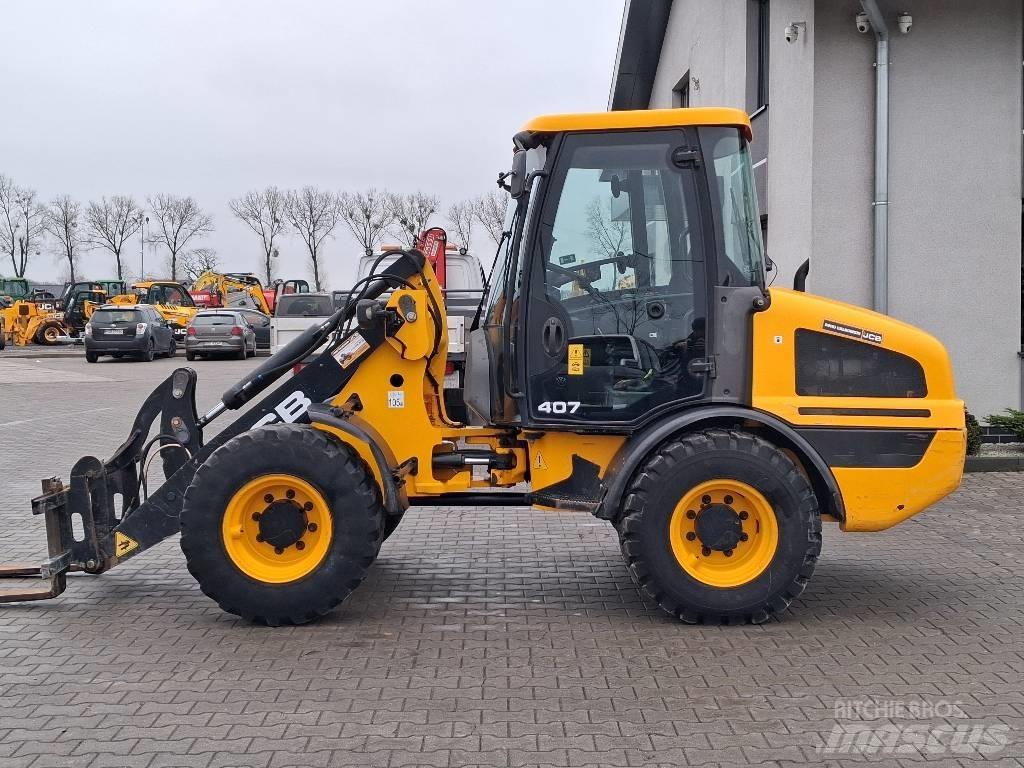 JCB 407 Pyöräkuormaajat