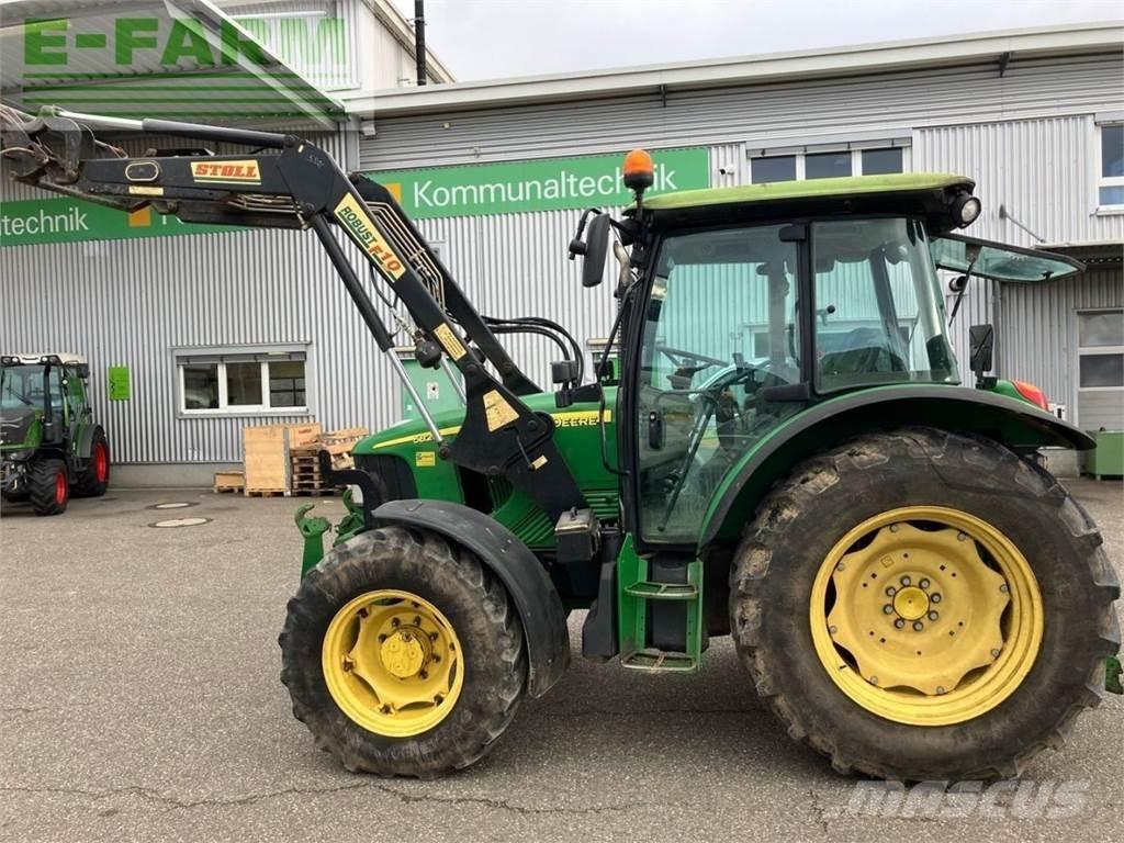 John Deere 5820 Traktorit