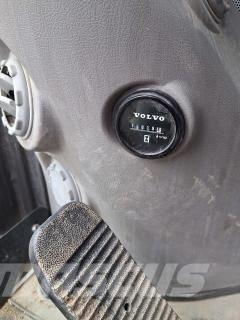 Volvo EW 205 D Pyöräkaivukoneet