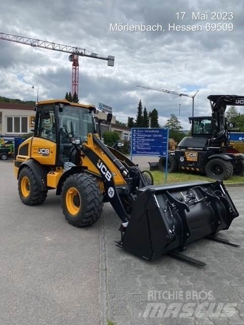 JCB 409 Pyöräkuormaajat