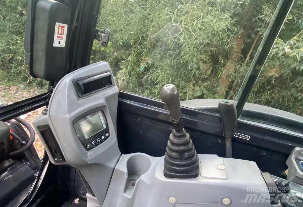 Kubota 165 Telakaivukoneet