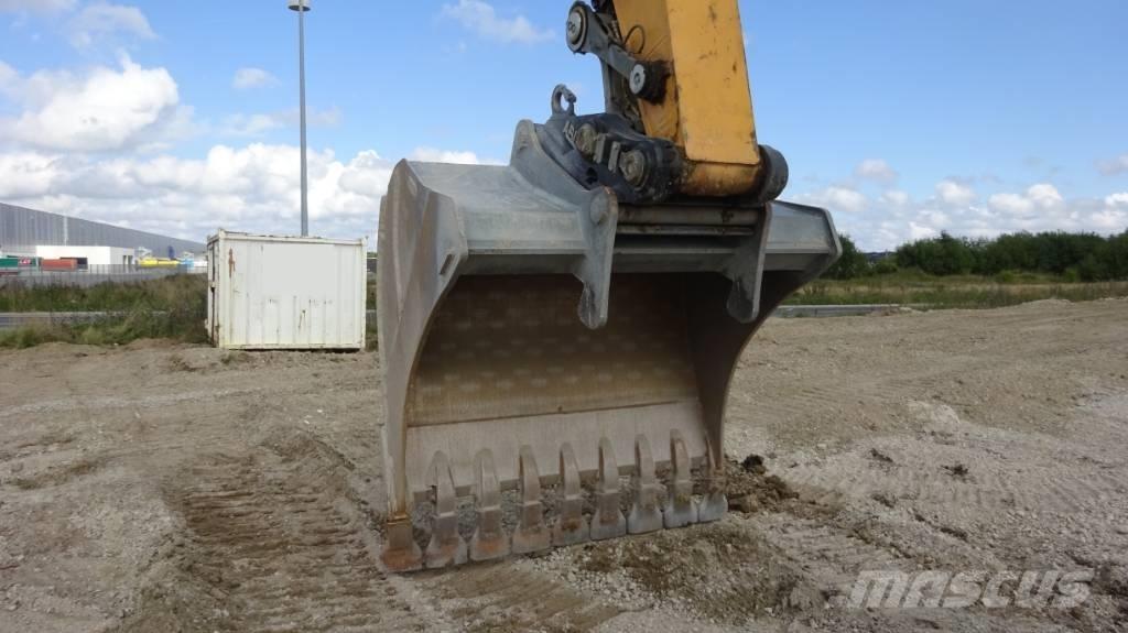 Liebherr R945 3d GPS Telakaivukoneet
