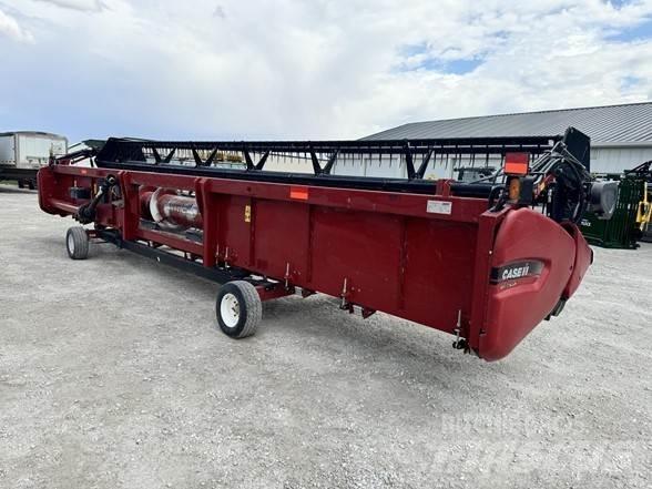 Case IH 3020 Leikkuupöydät