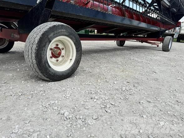 Case IH 3020 Leikkuupöydät
