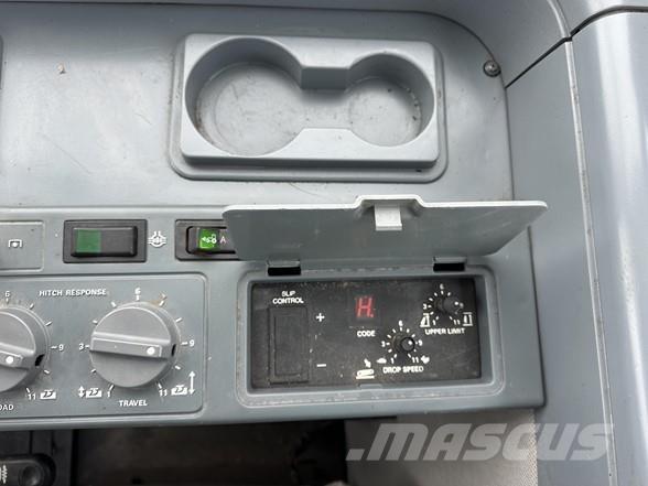 Case IH 8920 Traktorit