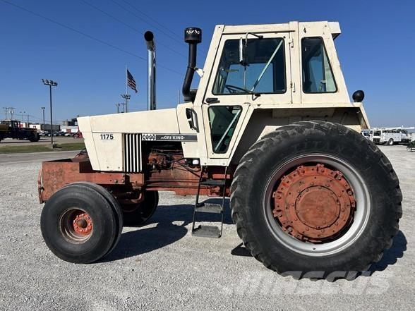 J I Case 1175 Traktorit