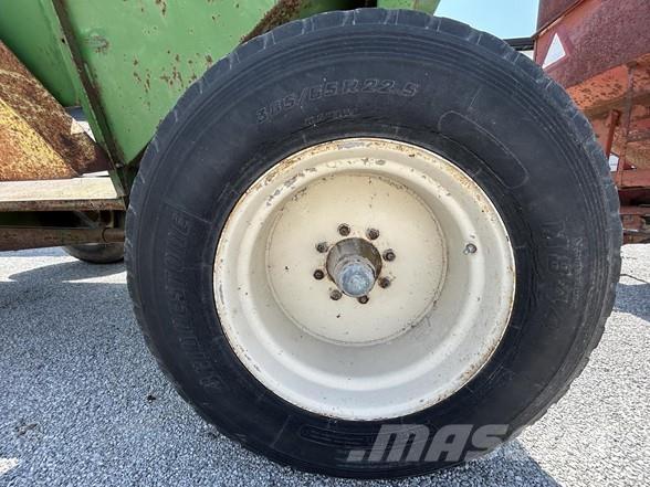 J&M 350-20 Viljavaunut