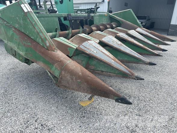 John Deere 643 Leikkuupöydät