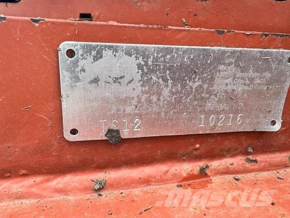 Rhino TS12 Niittomurskaimet