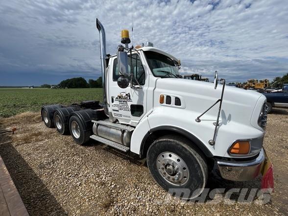 Sterling L9500 Vetopöytäautot
